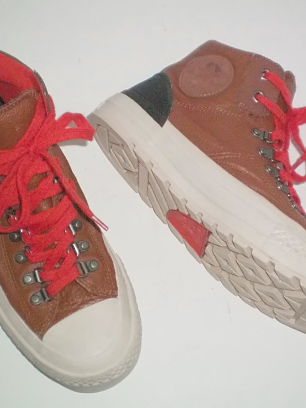 Converse 149384C Chuck Taylor Leather Street Hiker High Top Unisex